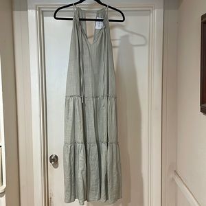 Petal & Pup Tiered Linen Maxi Dress